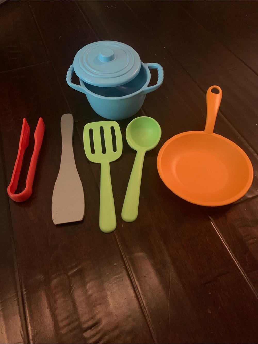 Play kitchen pot, pan, and utensils